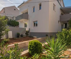 Ugljan Island, Preko, beautiful house with three apartments and sea view