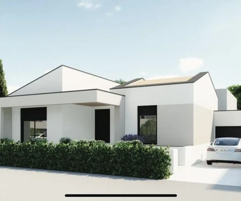 Casa familiar de una sola planta disponible en Pula, Croacia