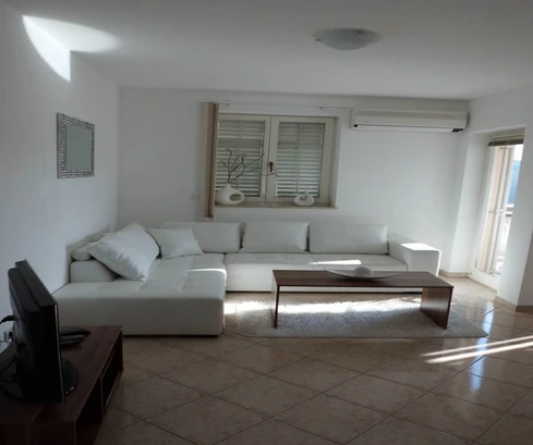 Rabac, Isztria – Tengerre néző apartman, ideális lakhatásra