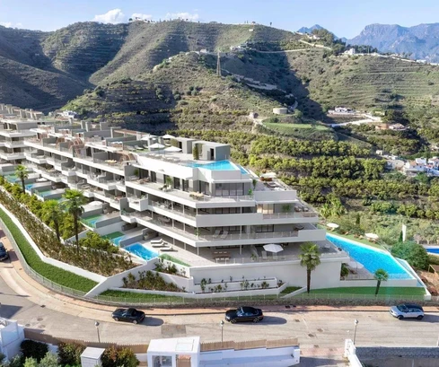 ID 312 / Nuovi appartamenti con vista mare a Nerja