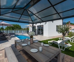 Haus mit Pool und Meerblick, Istrien, Poreč