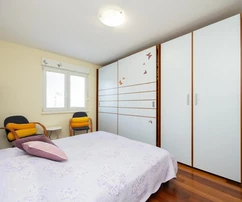 Comfortable three-bedroom apartment for sale in Split Žnjan in Croatia