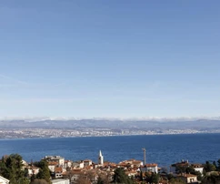 Lovran, luxus új építésű lakás tengerre néző kilátással