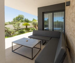 Villa moderna con piscina in vendita a Medolino in Croazia