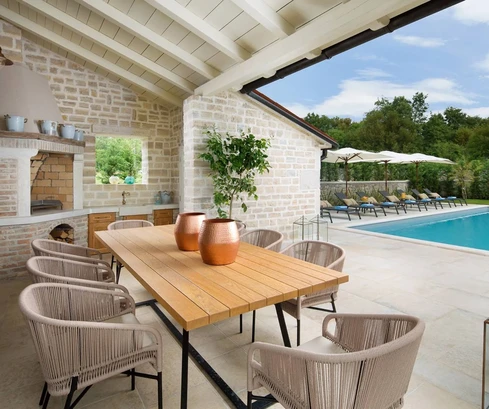 Villa de luxe avec piscine à vendre à Kanfanar en Croatie