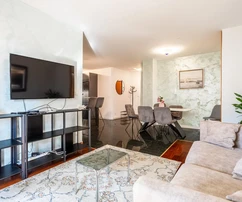 Split, Firule, appartement de trois pièces rénové dans un excellent emplacement