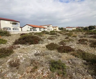 Terrain agricole près de la zone constructible 3550 m², 25 €/m²