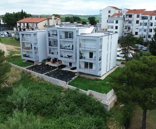 Wohnung mit Innenhof und schönem Ausblick 84m2