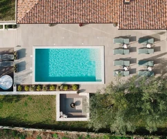 Istria, Kaštelir, Labinci, Moderna villa in stile istriano con vista panoramica sul mare