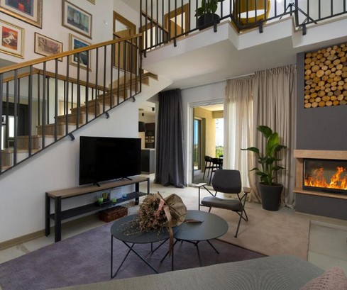 Luxusná vila pri Splite s dvoma bazénmi a úplným súkromím