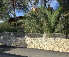 Haus zum Verkauf direkt am Meer in Grebaštica bei Šibenik in Kroatien