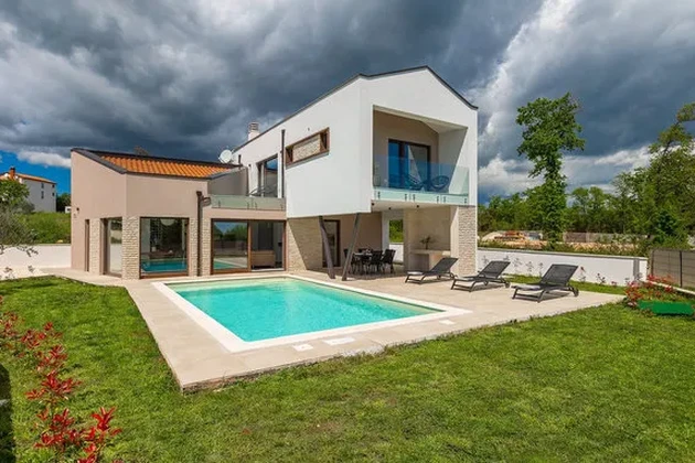 Istria, Krnica: Moderná vila s výhľadom na more