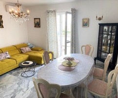 Splendid Split Area House with Sea View Apartments for Sale