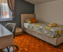 Casa independiente con piscina en venta en Marčana, Croacia