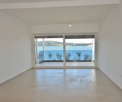 Primošten, Šparadići - APARTAMENTY W PIERWSZYM RZĘDZIE NAD MORZEM z widokiem na morze