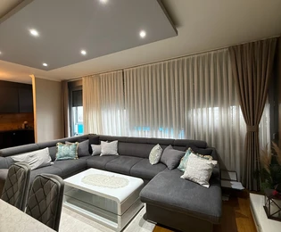 Zagabria, Dubrava – appartamento trilocale con balcone