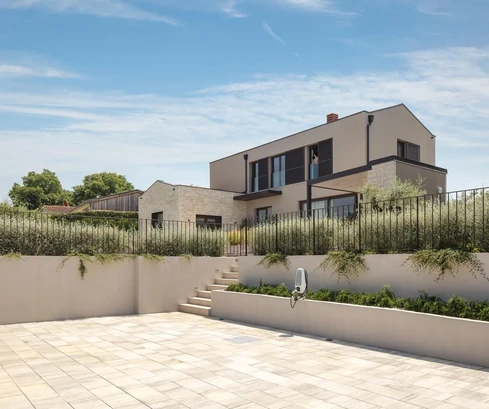 Sveti Lovrečben luxusvilla medencével eladó Horvátországban