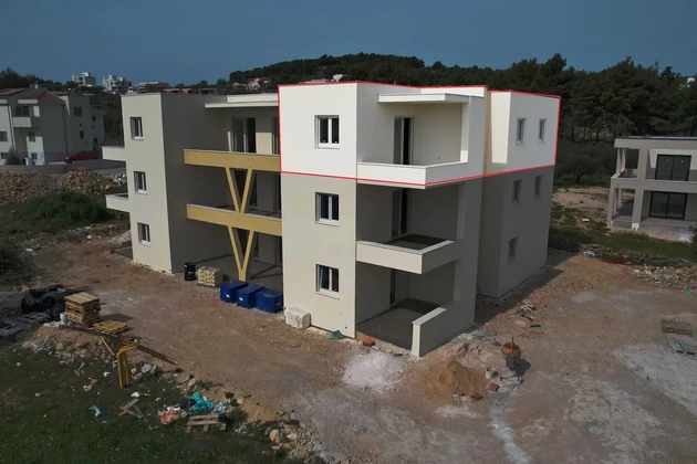 Vodice - Zwei-Zimmer-Wohnung S9 mit Meerblick, 2. Etage
