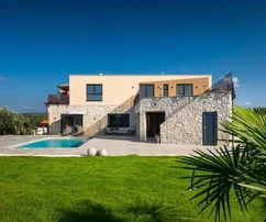 Istrie, Tar, villa de luxe moderne avec piscine dans un emplacement calme