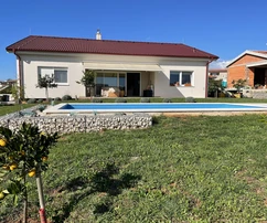 Istria, Kastelir: Intelligent villa with pool and garden