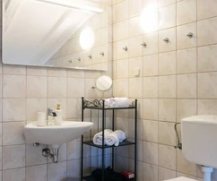 Prekrasna kuća s bazenom na prodaju Poreč