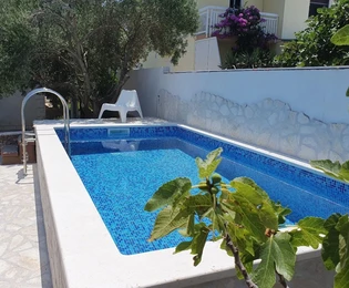 Maison avec piscine à vendre à Rogoznica Ražanj en Croatie