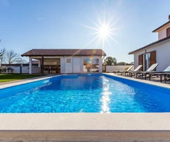 Maison moderne avec piscine et sauna, Istrie, Ližnjan