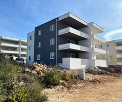 Квартира Новалья, 93,67 м²