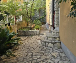 Casa junto al mar en venta en Grebaštica, cerca de Šibenik, en Croacia