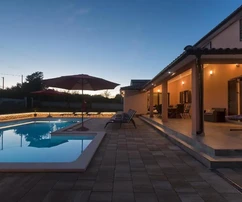 Istria, Barban - Residenza spaziosa con piscina