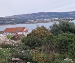 Трогир, Мастрника, участок под застройку 1200 м2, открытый вид на море