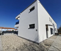 NUOVA VILLETTA BIFAMILIARE CON PISCINA E VISTA MARE, A 1000 M DALLA SPIAGGIA!