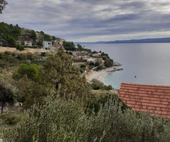 Brač, Nerežišća, działka budowlana 1307 m2, tylko 130 m od morza