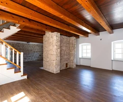 Konavle, Gruda, očarujúci kamenný dom s obchodným potenciálom