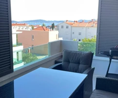 Zadar, Borik, moderne Dreizimmerwohnung mit Meerblick