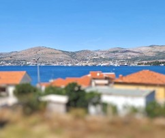 Lussuoso attico con tre camere da letto a Ciovo con vista sul mare