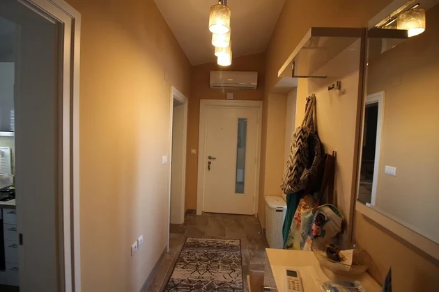 Квартира третий этаж 69,27 м² жилой площади