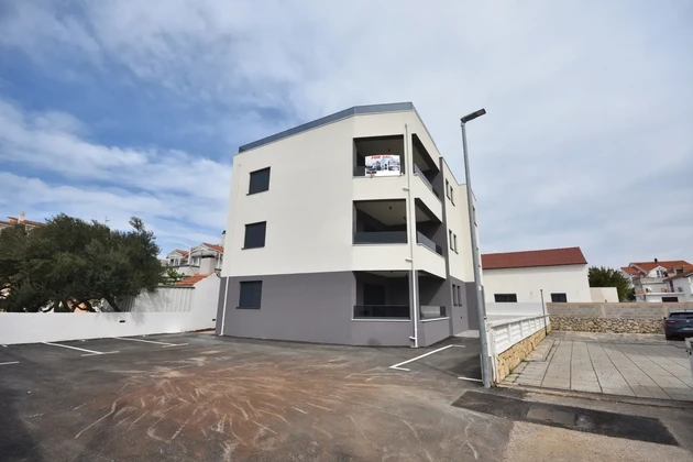 Vodice - Penthouse z tarasem na dachu, 450 m od plaży