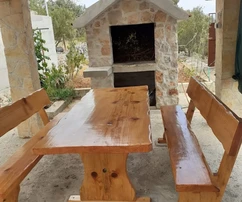 Trogir-okolí, Drvenik Mali, dva domy 83m2 + 47m2, 200 m od moře