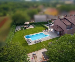 Istria, Visnjan: Apartament z podgrzewanym basenem i ogrodem