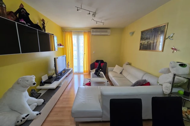 Trogir, pohodlný dvojizbový byt 67 m², 3. poschodie, ihneď k nasťahovaniu