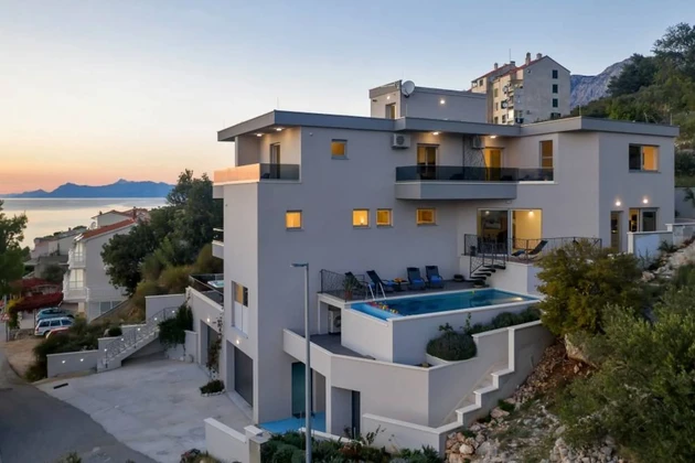 Villa avec piscine à vendre à Podgora en Croatie