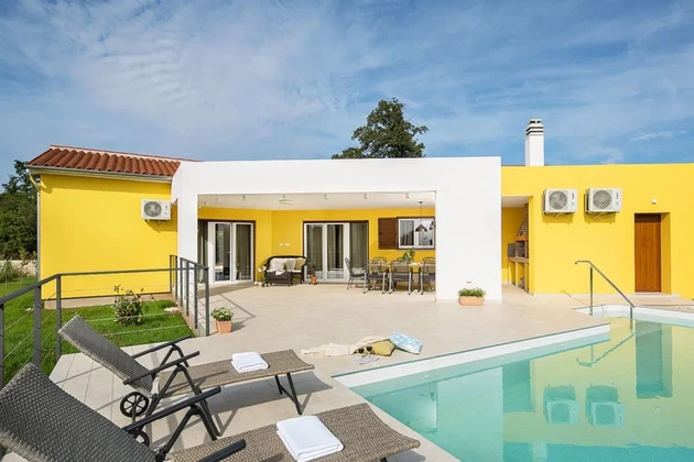 Svetvinčenat, Isztria – Elegáns ikervillák eladók