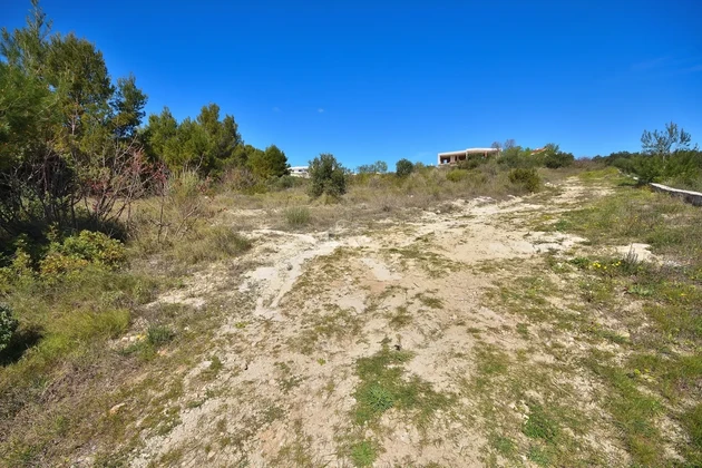 Vodice - stavební pozemek 1457 m2, 800 m od pláže