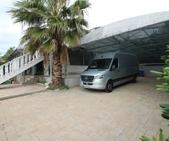 Côté sud de l'île de Vir 4 appartements et bâtiment annexe, 260 m de la mer