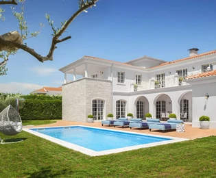 Poreč, Istria: Elegantná vila s výhľadom more vinice