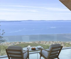 Podstrana, különleges villa elszeparált helyen, nyílt tengeri panorámával