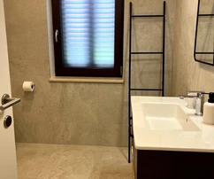 THREE-ROOM APARTMENT 1 KM FROM THE SEA, POREČ