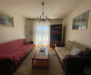 Split, Kman, three-room apartment 84m2, needs renovation, 6th floor, s-e