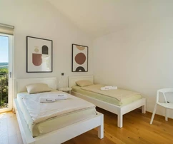 Luxury villa with pool for sale in Škrip on Brač in Croatia